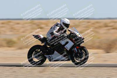media/Mar-21-2025-CVMA Friday Practice (Fri) [[30cd4fe323]]/3-Racer 2/Session 6 (Turn 15)/